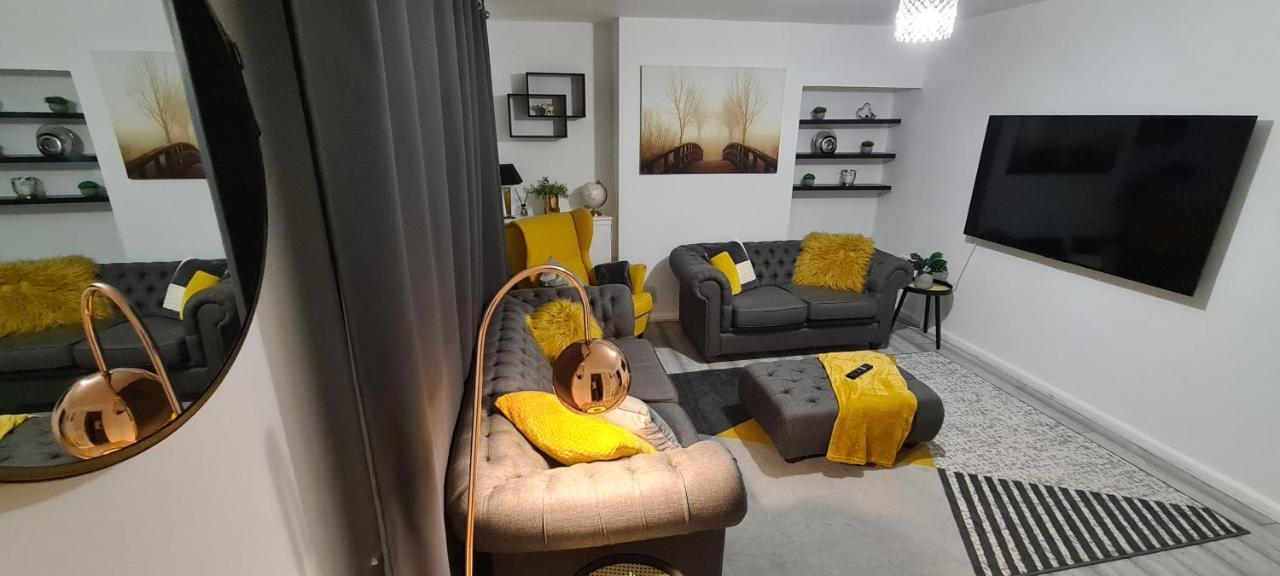 Cosy 3-Bedroom House In Aspley Nottingham Exterior foto